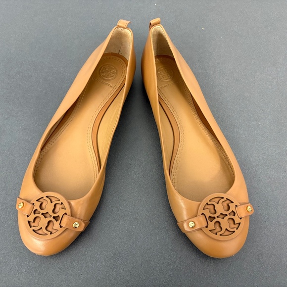 Tory Burch Gabriel Caramel Tan Leather Ballet Flats Size 8M - Picture 2 of 8